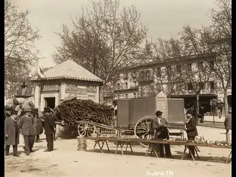 Nyons d’antan : histoires, jeux et cafés racontés par Chris
