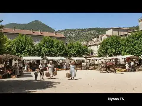 PLACE JOSEPH BUFFAVEN : MARCHÉ DE NYONS