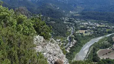 Illustration — Découvrir la Montagne de l’Essaillon : randonnée en boucle depuis Nyons