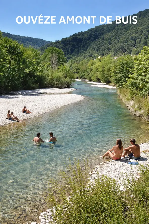 Baigneurs et plage de galets sur l’Ouvèze en amont de Buis-les-Baronnies.