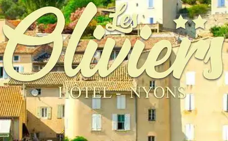 Visuel de l’Hôtel Les Oliviers à Nyons : nom de l’établissement et deux étoiles sur fond de façades.