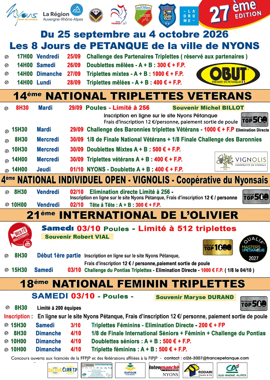 Joueurs de pétanque participant aux 8 Jours de la Ville de Nyons au Centre régional de boule sportive des Laurons.
