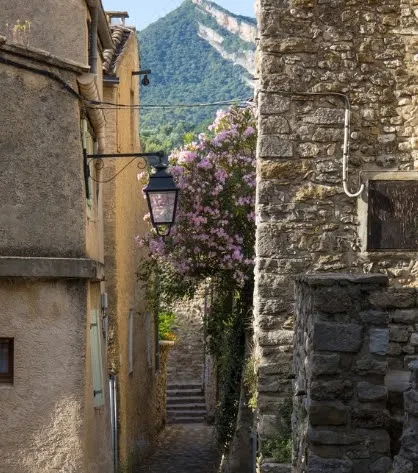 Les vieilles ruelles de Nyons mon coin préféré de la ville
