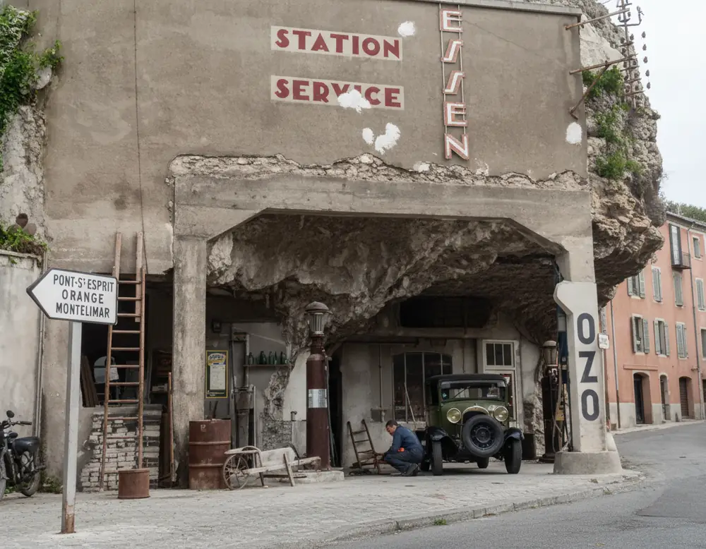 la station-service du Pont de Nyons