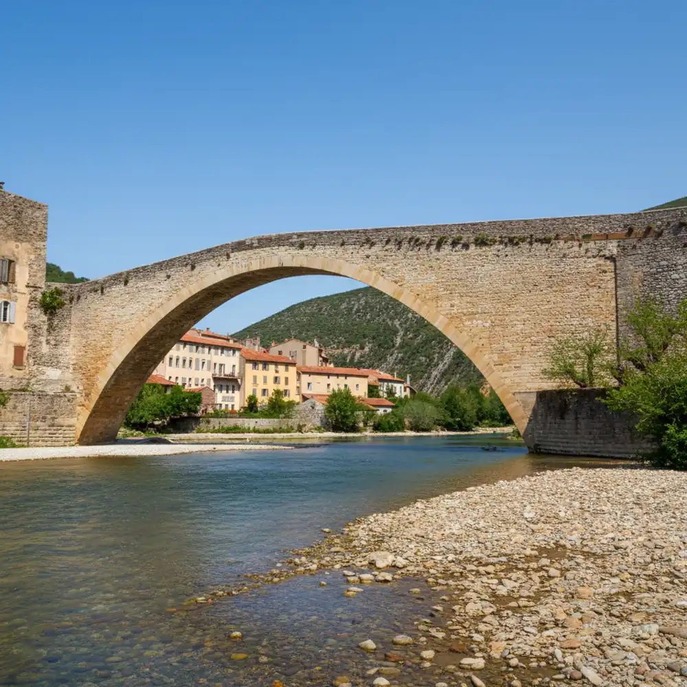 Le pont de Nyons,